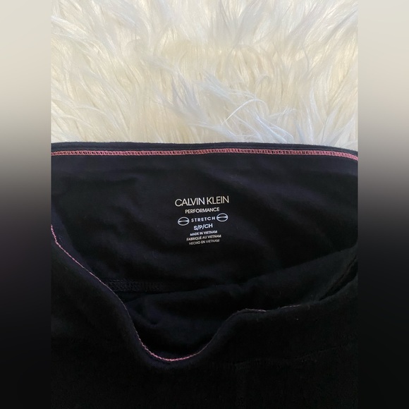 SOLD Calvin Klein Performance Stretch Leggings - Picture 7 of 7